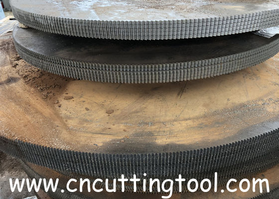 Flat ground balanced circular hot saw blade for steel rolling line