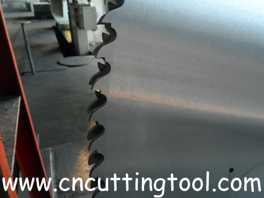 Metal cut tungsten carbidecircular saw body and steel core with material 8CrV 80CrV2