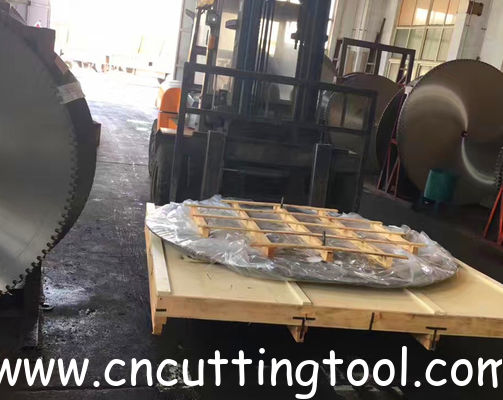 Mountain cutting 75Cr1 steel high hardness circular diamond saw blank