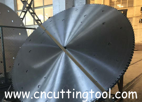 Trenching machine use 75Cr1 material slotting circular diamond saw blank and steel core