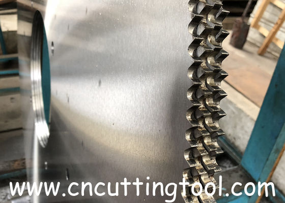 Perfectly balanced levelled and tensioned structural steel hot cut circular saw blade