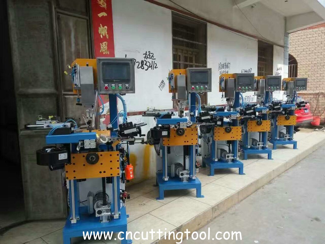 Auto brazing machine with photoelectric system for diamond segments for granite cutting